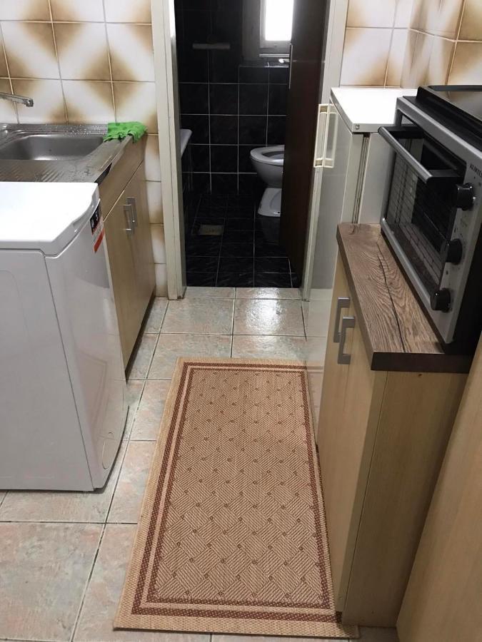 Center Studio Apartment Podgorica Buitenkant foto